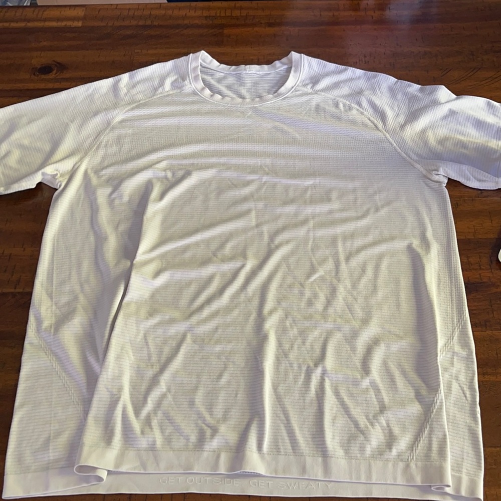 COPY - Lululemon metal vent